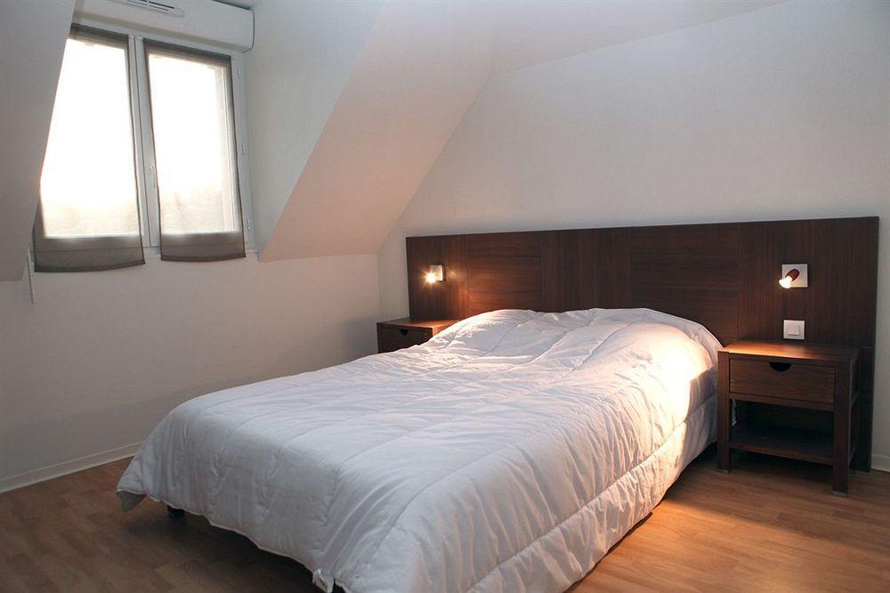 Comfort Aparthotel Lourdes L'Acacia Екстериор снимка